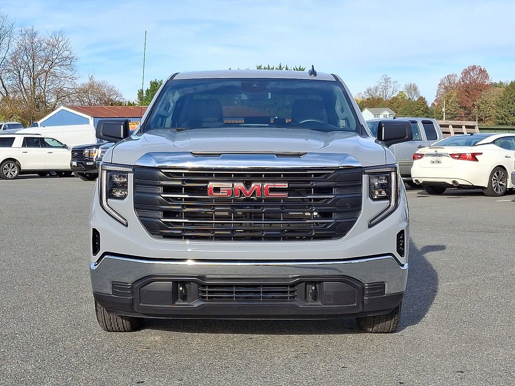 Used 2025 GMC Sierra 1500 Pro w/ Pro Value Package image 2