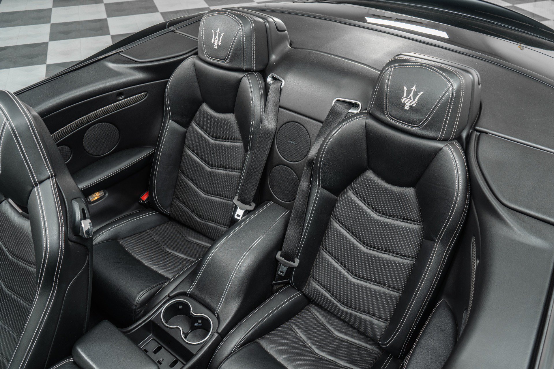 Used 2014 Maserati GranTurismo Convertible RWD image 16