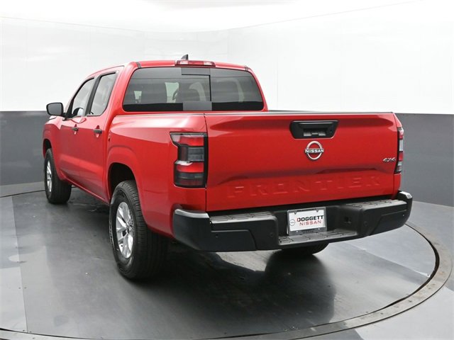 Used 2025 Nissan Frontier S w/ S Utility Package image 8