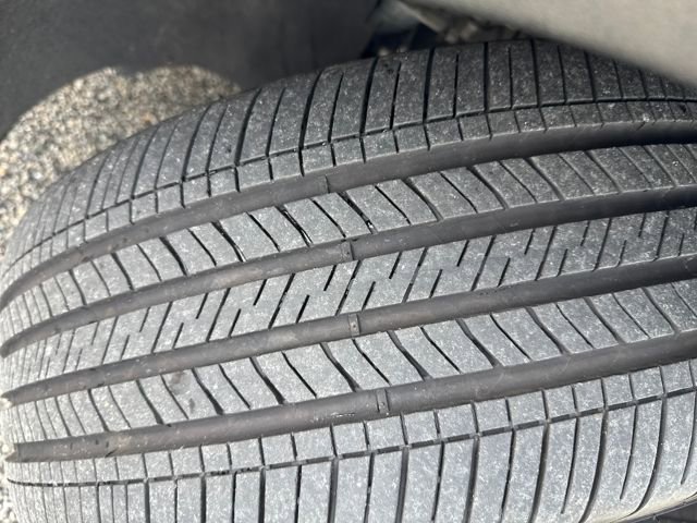 Used 2022 Cadillac XT4 Sport w/ Comfort Package image 39