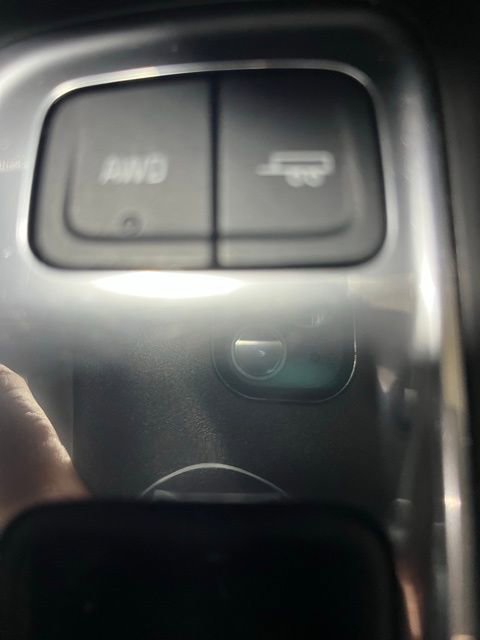 Used 2020 Chevrolet Equinox Premier image 27