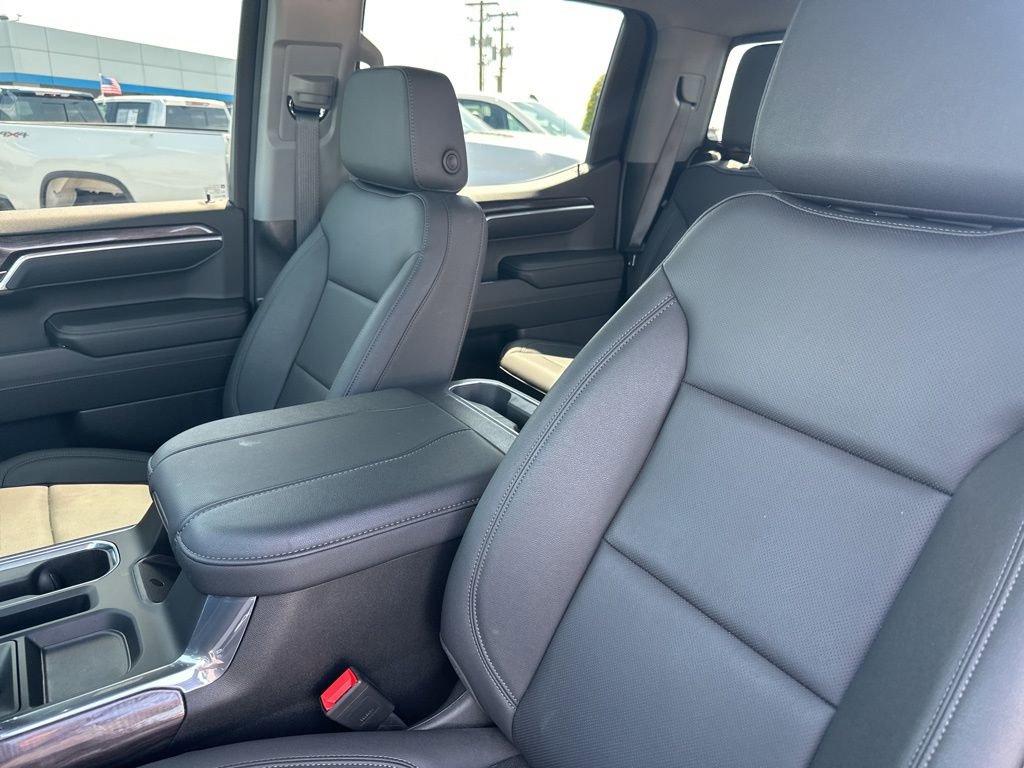 Used 2024 Chevrolet Silverado 1500 LTZ w/ Technology Package image 14