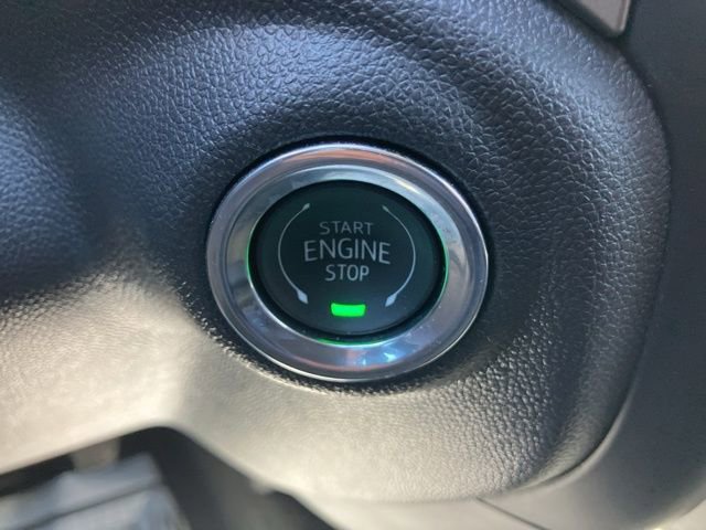 Used 2025 Chevrolet Silverado 1500 Custom image 34