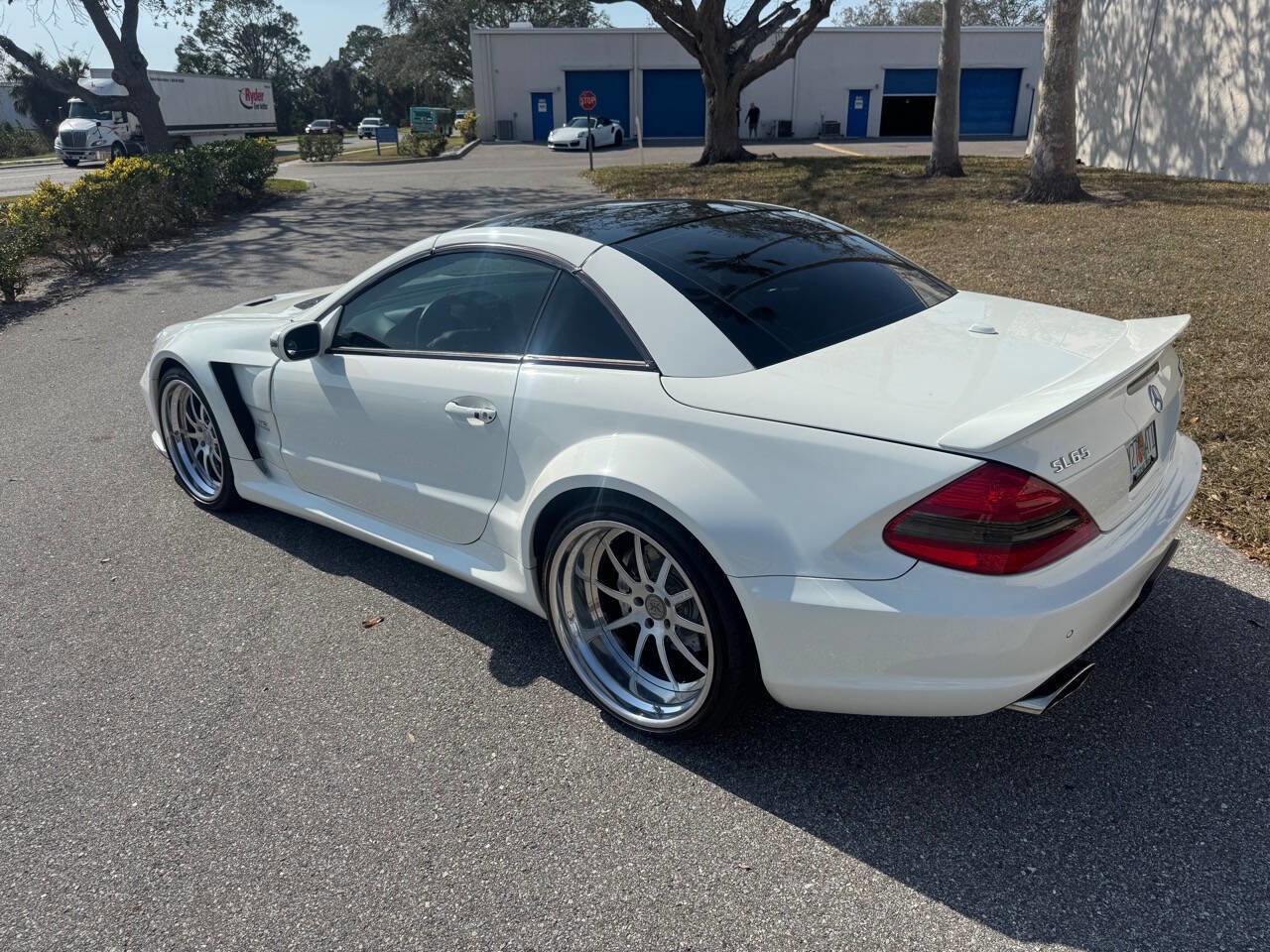Used 2008 Mercedes-Benz SL 600 image 21
