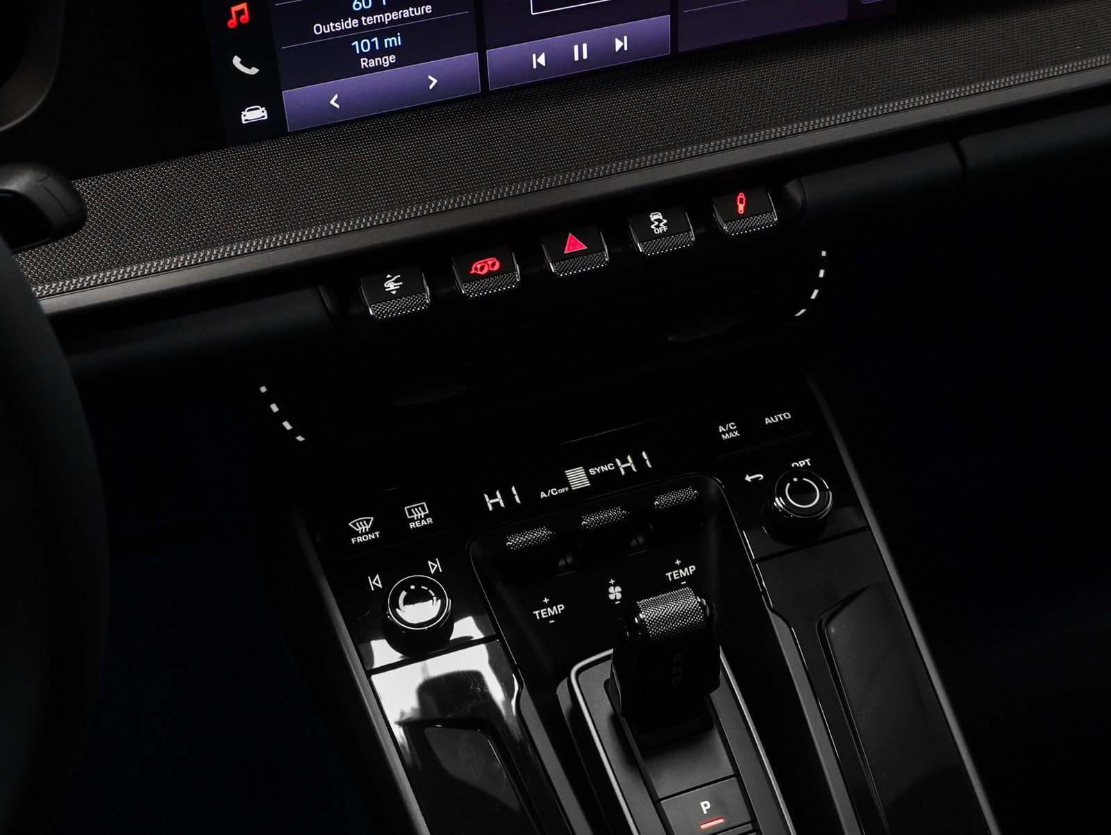 Used 2025 Porsche 911 Carrera image 47