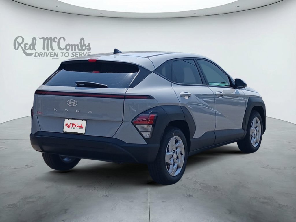 New 2027 Hyundai Kona SE FWD image 5