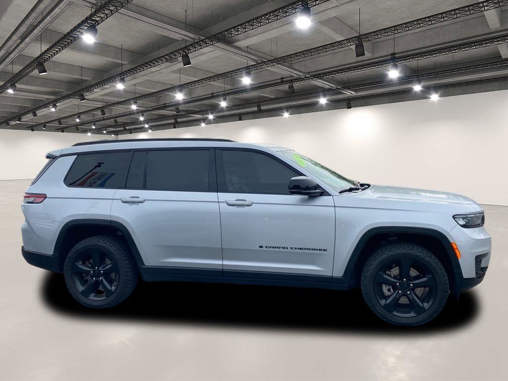 Used 2021 Jeep Grand Cherokee L Altitude image 8