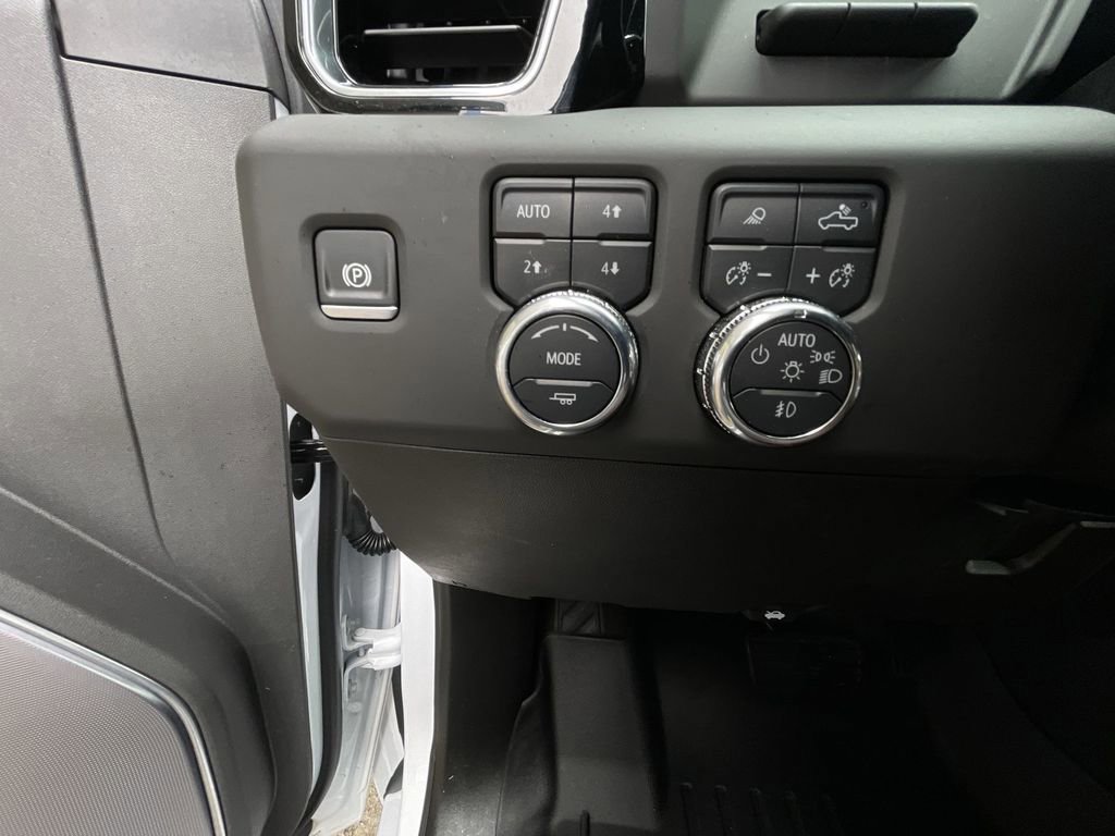 Certified 2025 GMC Sierra 2500 Denali Ultimate image 17