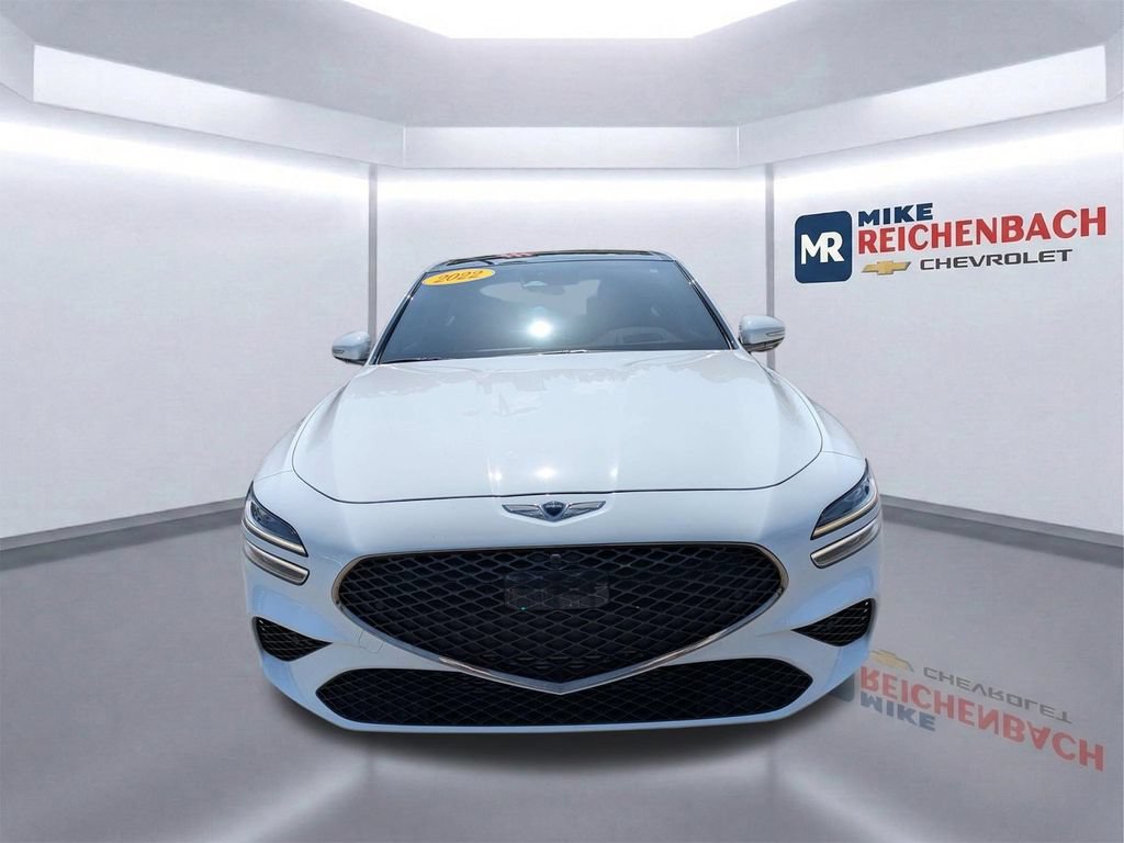 Used 2022 Genesis G70 3.3T RWD image 9