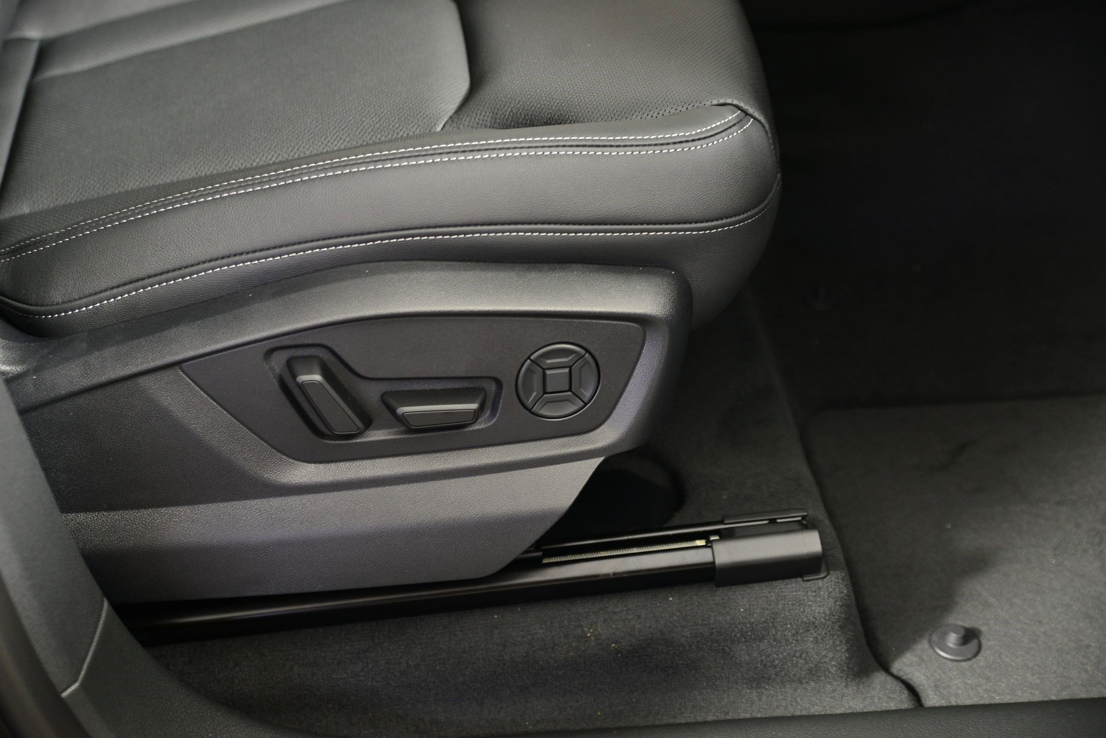 New 2026 Audi Q8 Premium Plus image 11