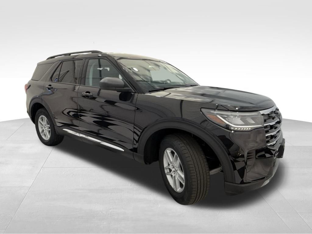 New 2025 Ford Explorer Active image 7