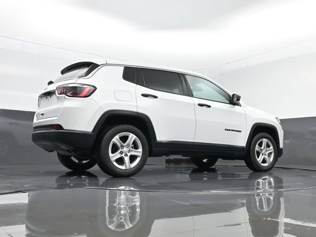 Used 2023 Jeep Compass Sport AWD/4WD image 23