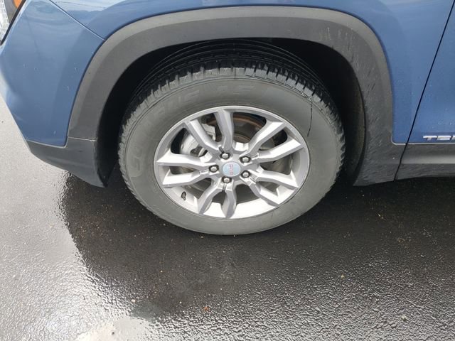 Used 2024 GMC Terrain SLT AWD/4WD image 31