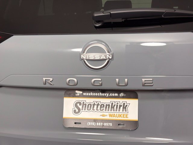 Used 2026 Nissan Rogue SV w/ SV Premium Package AWD/4WD image 8