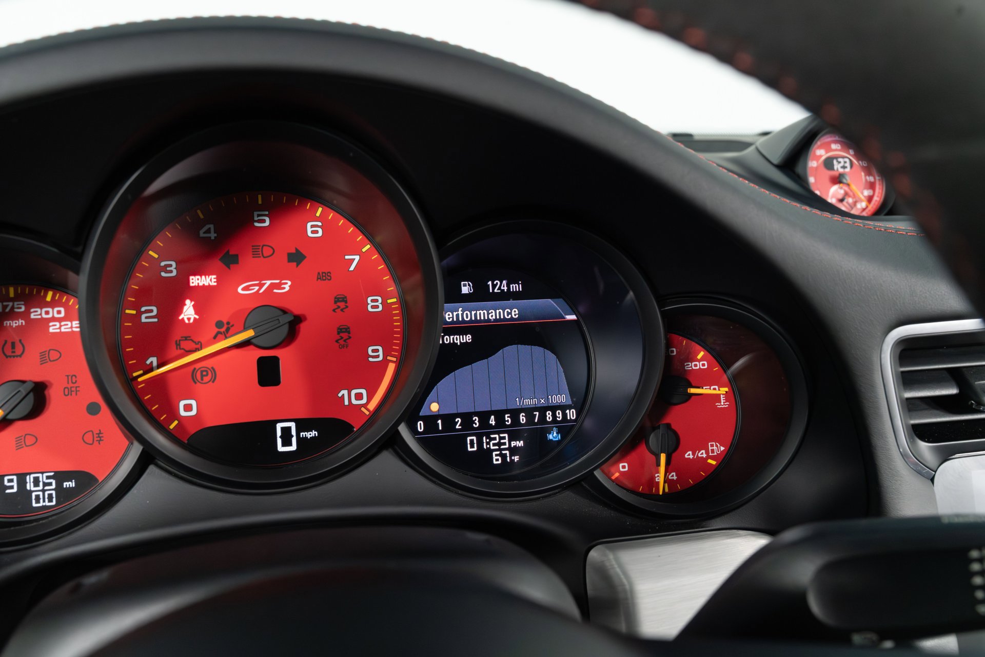 Used 2018 Porsche 911 GT3 RWD image 39