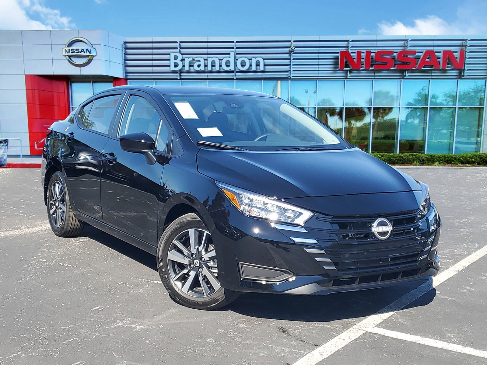 New 2025 Nissan Versa SV