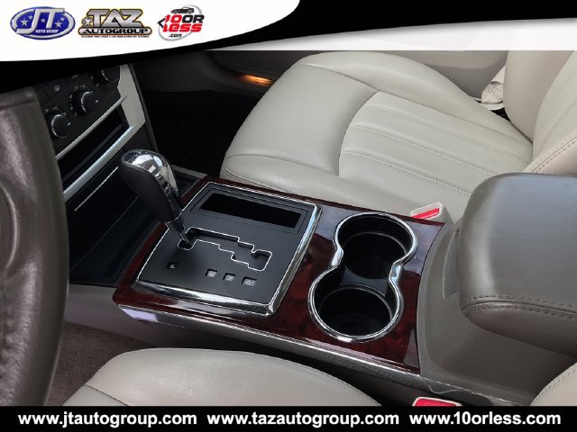 Used 2008 Chrysler 300 C w/ Protection Group II RWD image 17