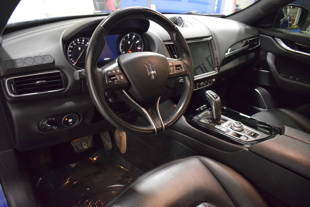 Used 2021 Maserati Levante image 8