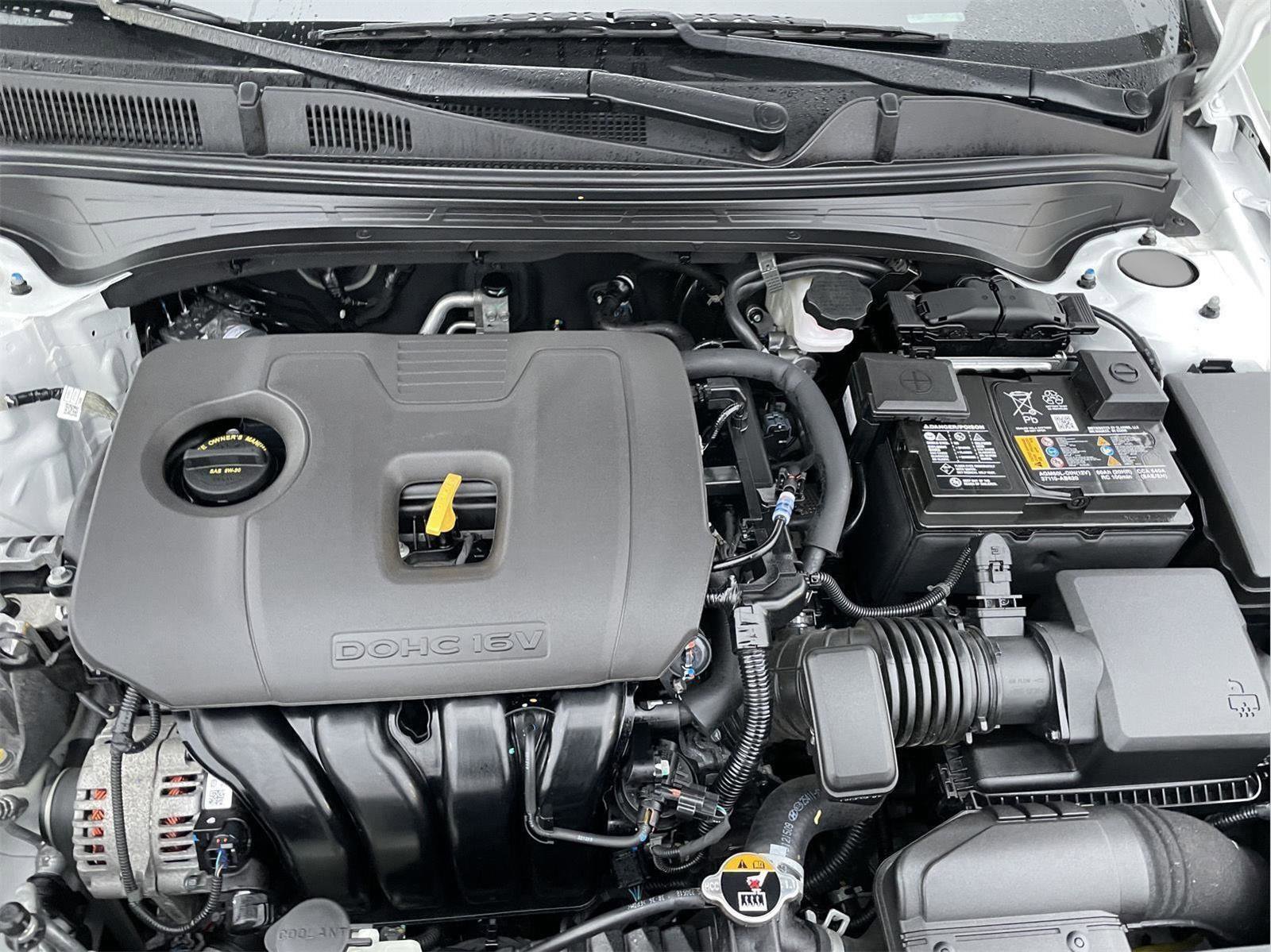 Used 2023 Kia Forte GT-Line image 11