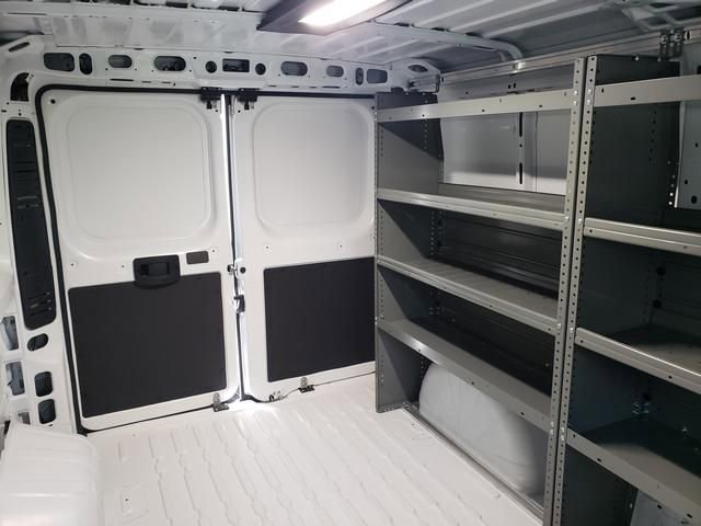 Used 2025 RAM ProMaster 2500 w/ Convenience Group image 12