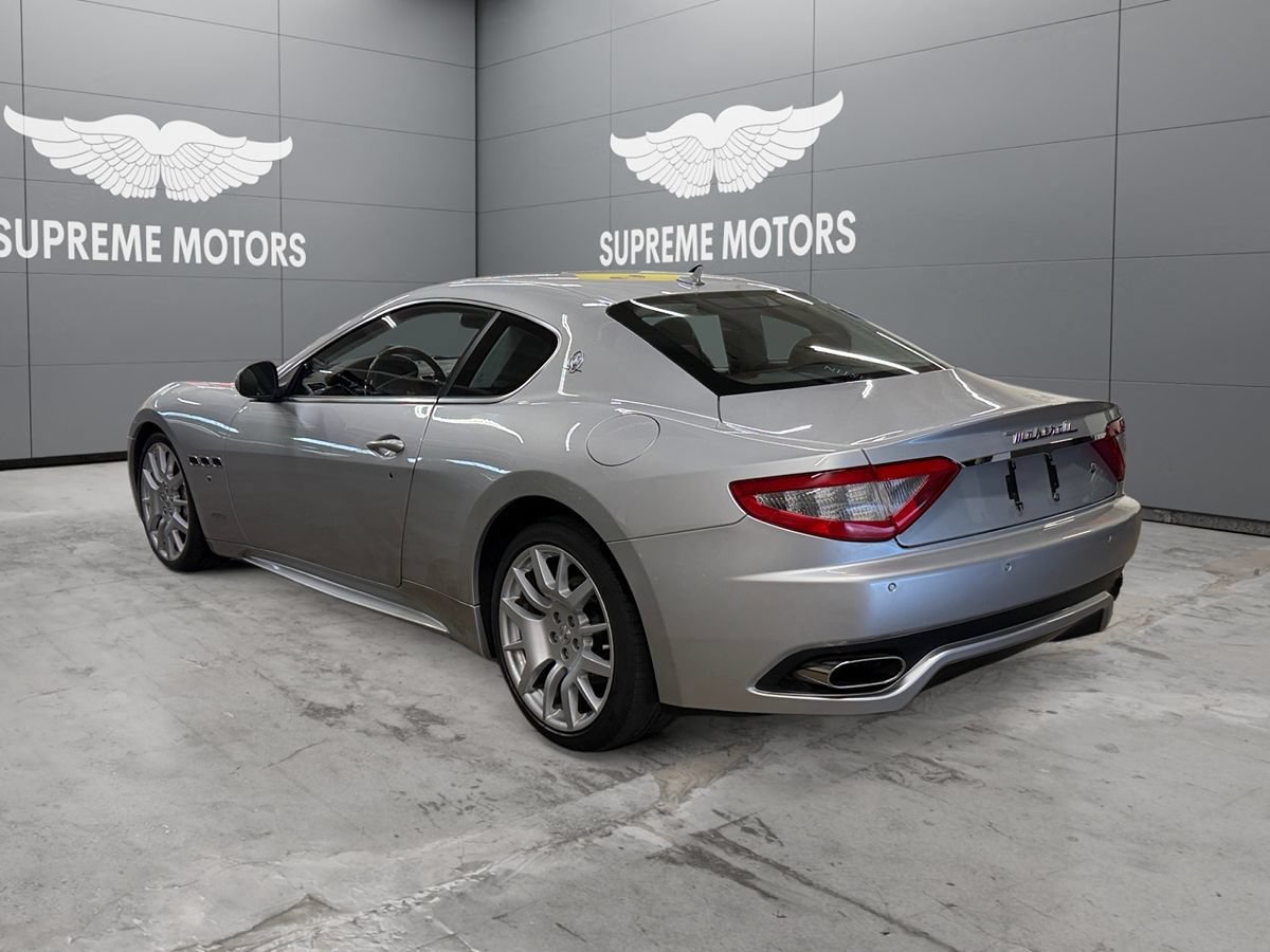 Used 2010 Maserati GranTurismo S RWD image 7