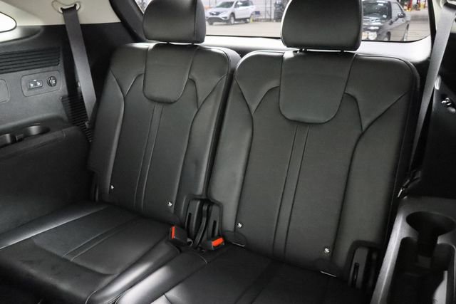 Used 2024 Kia Sorento S image 18