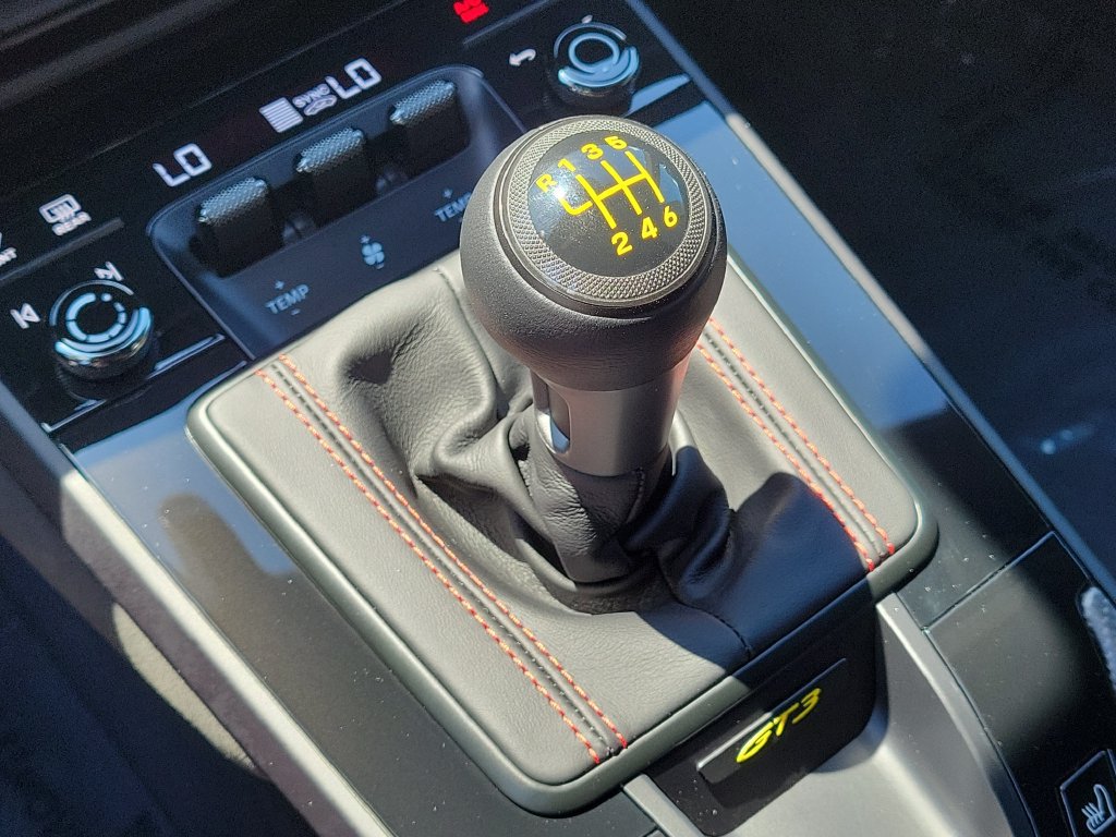 Certified 2026 Porsche 911 GT3 RWD image 34