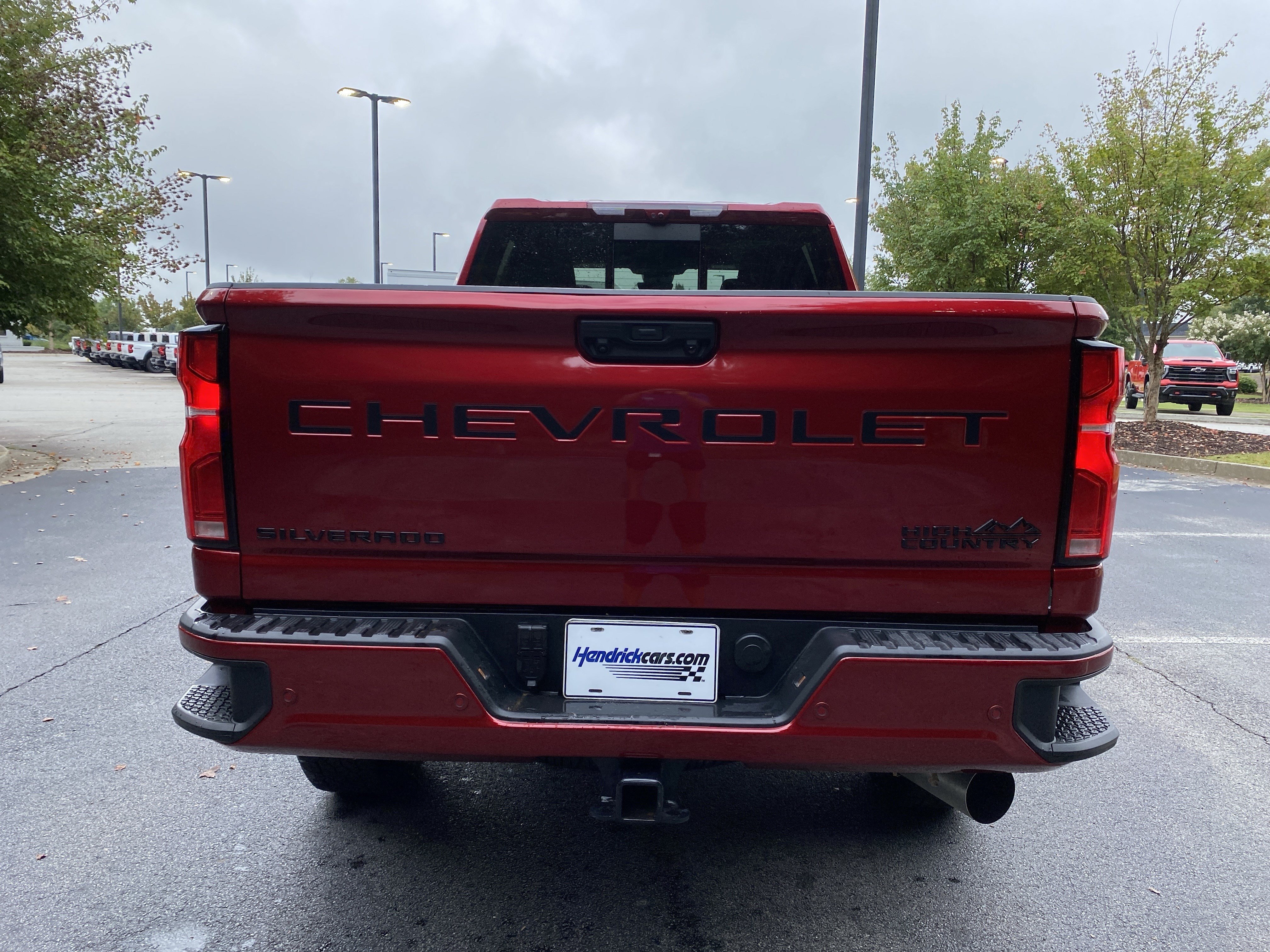 Used 2026 Chevrolet Silverado 2500 High Country w/ High Country Premium Package AWD/4WD image 8