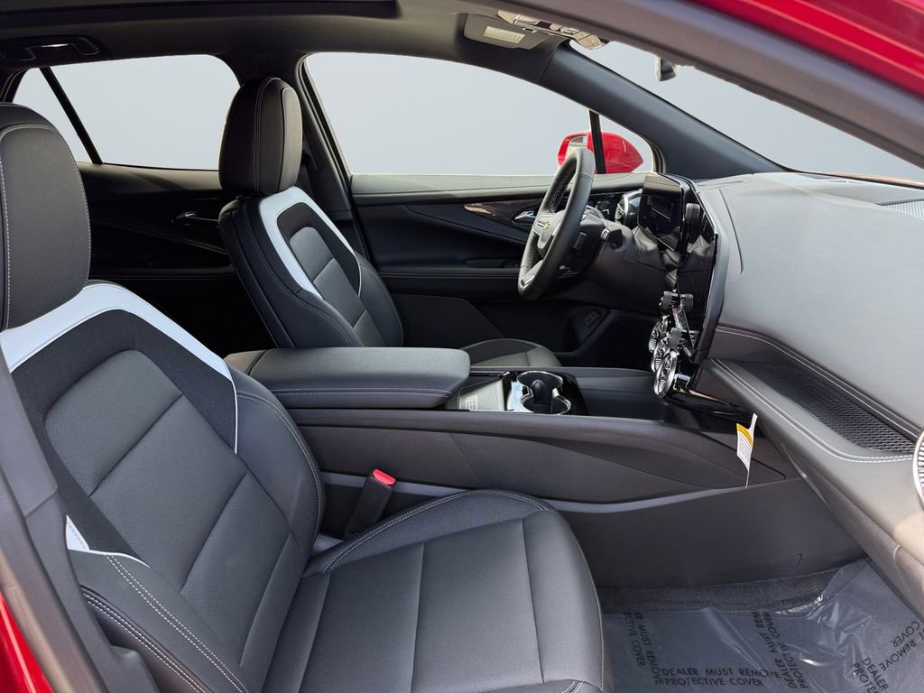 Used 2024 Chevrolet Blazer EV LT image 15