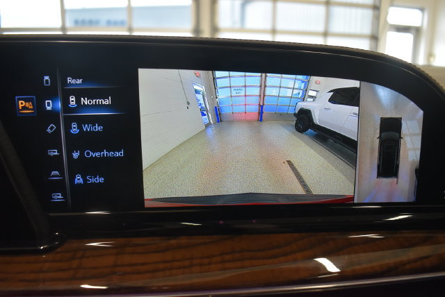 Used 2022 Cadillac Escalade Sport Platinum AWD/4WD image 27