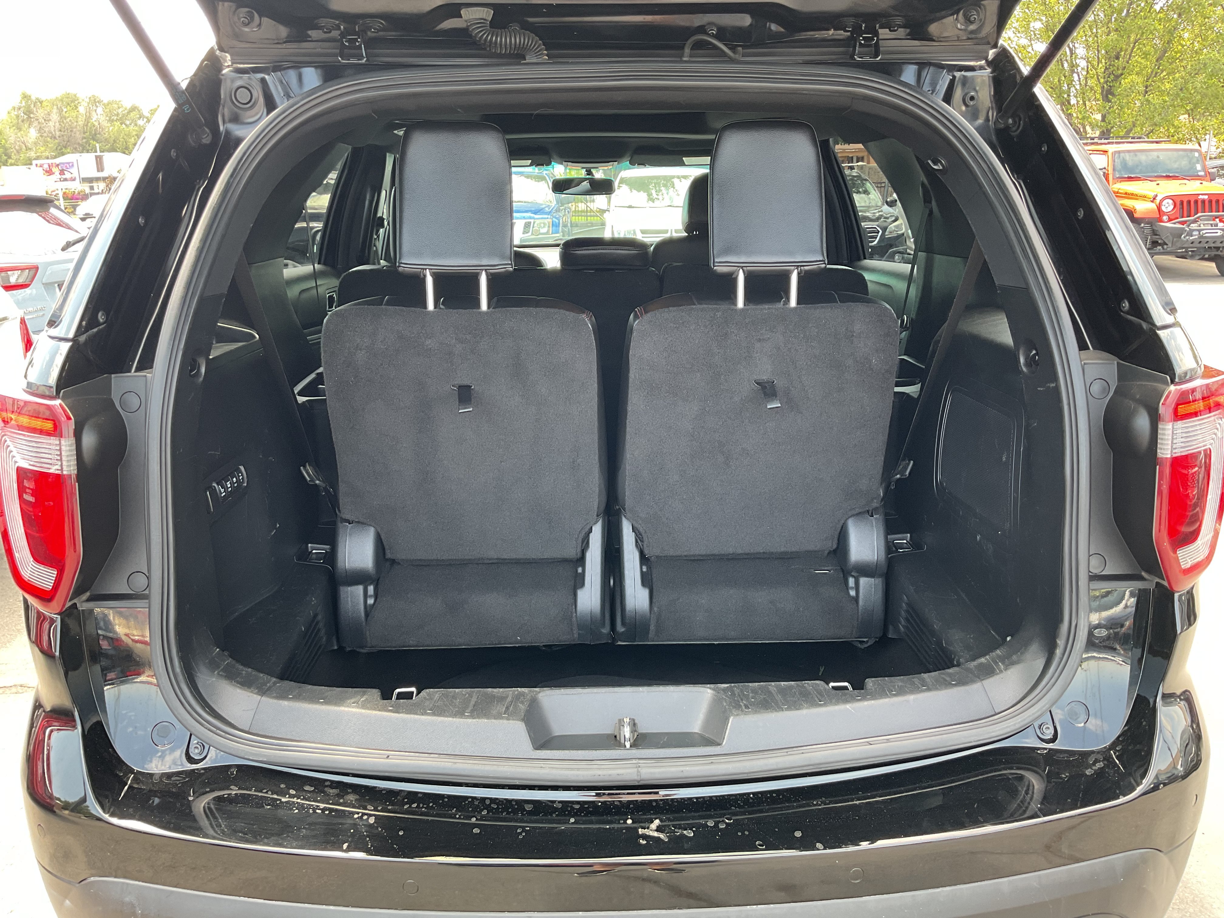 Used 2016 Ford Explorer Sport AWD/4WD image 13