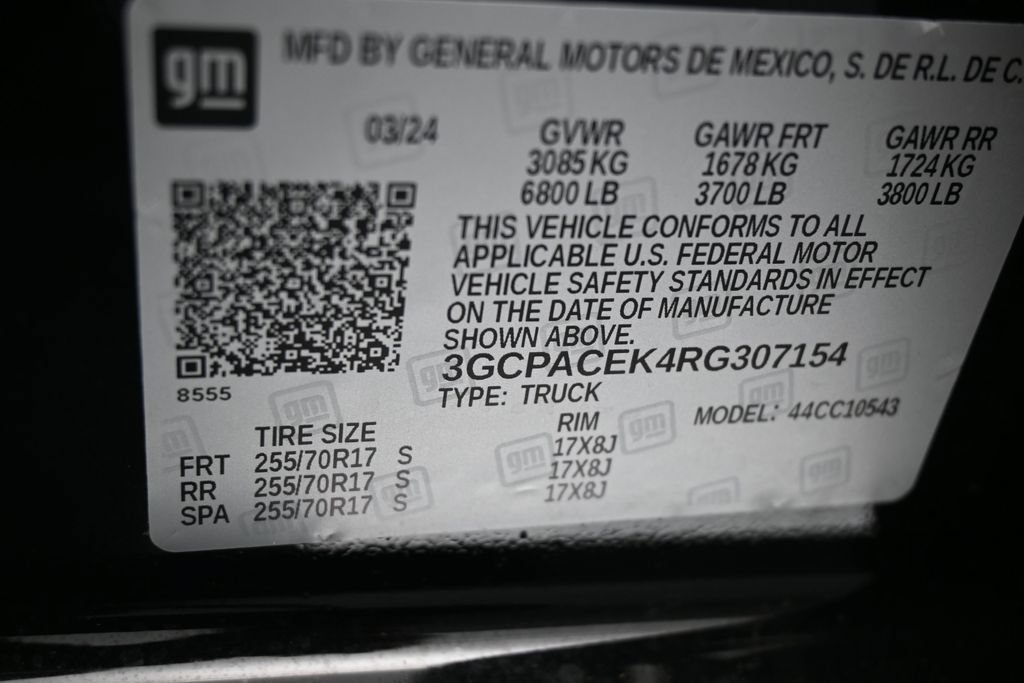 Used 2024 Chevrolet Silverado 1500 LT RWD image 15