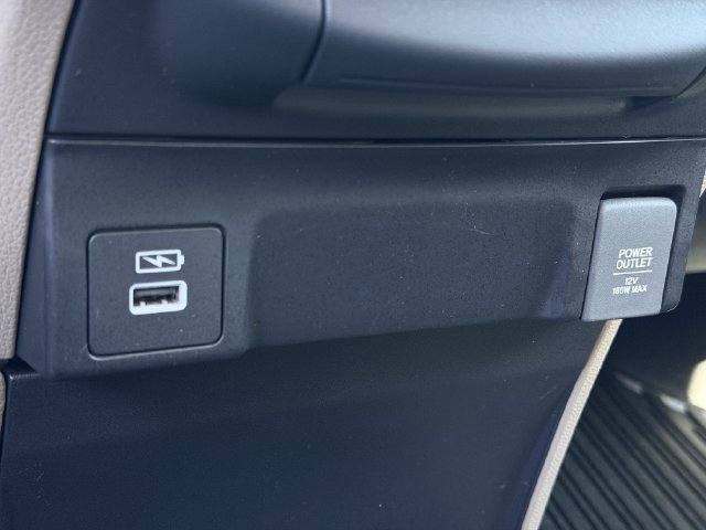 Used 2024 Honda Odyssey EX-L image 19