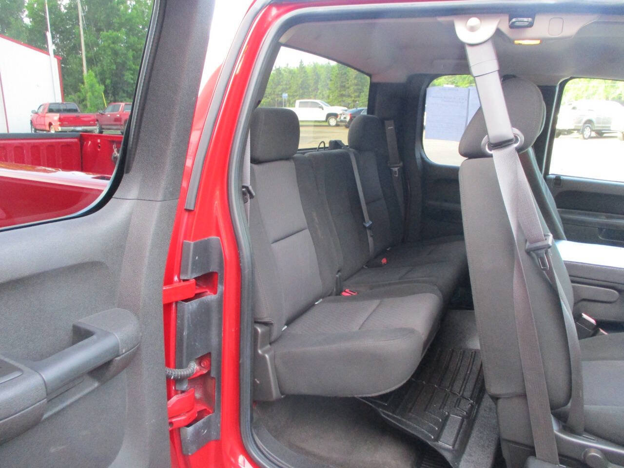 Used 2011 Chevrolet Silverado 1500 LT w/ All-Star Edition AWD/4WD image 20