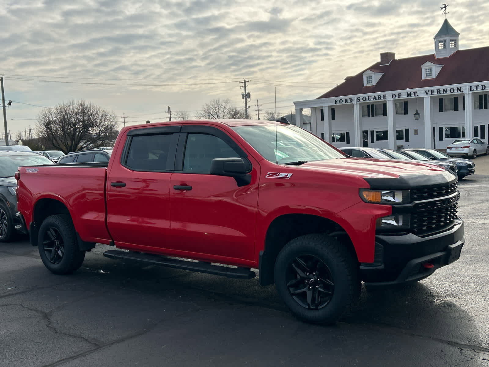 Used 2019 Chevrolet Silverado 1500 Custom Trail Boss image 3