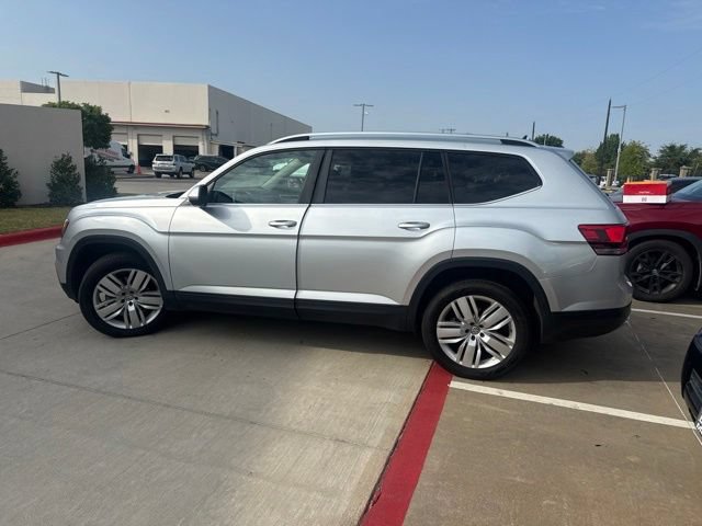 Used 2019 Volkswagen Atlas SE w/ Towing Package AWD/4WD image 4