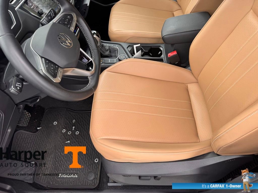 Used 2023 Volkswagen Tiguan SE image 13