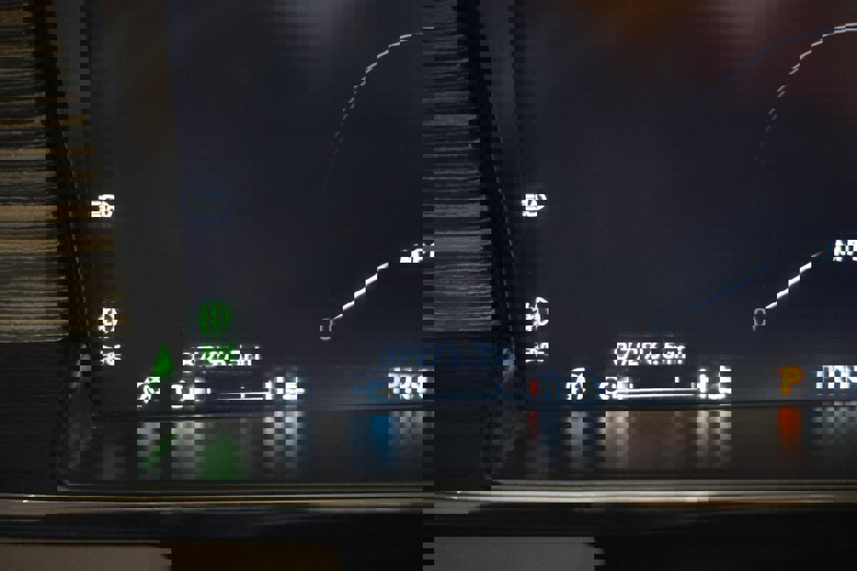 Used 2020 Lincoln Navigator L Black Label w/ Cargo Convenience Package image 13