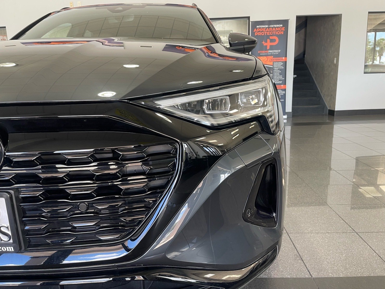 Used 2024 Audi Q8 e-tron Premium Plus w/ Premium Plus Package AWD/4WD image 10