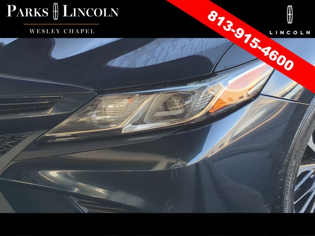 Used 2019 Toyota Camry SE FWD image 11