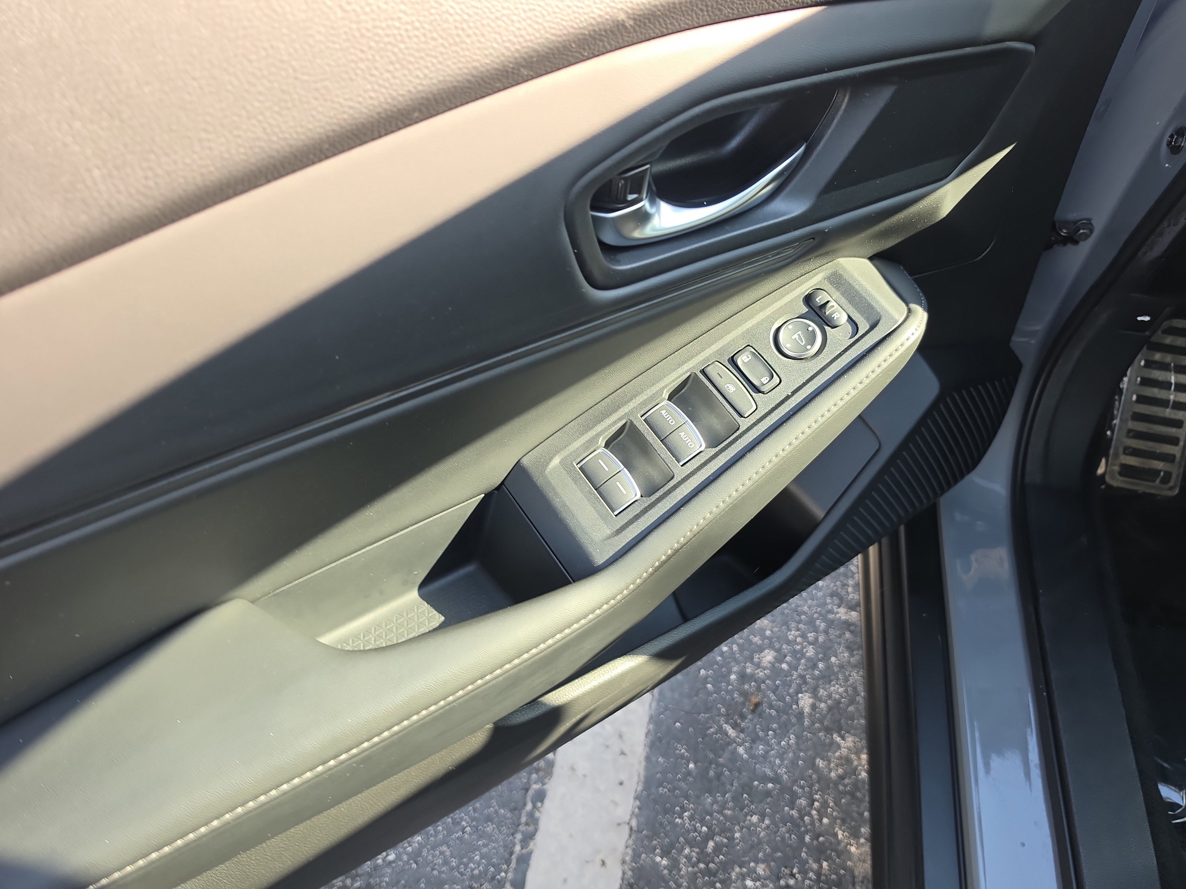 Certified 2023 Honda Accord Sport image 12