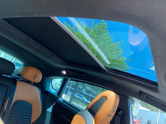 New 2024 Maserati Levante Trofeo image 38