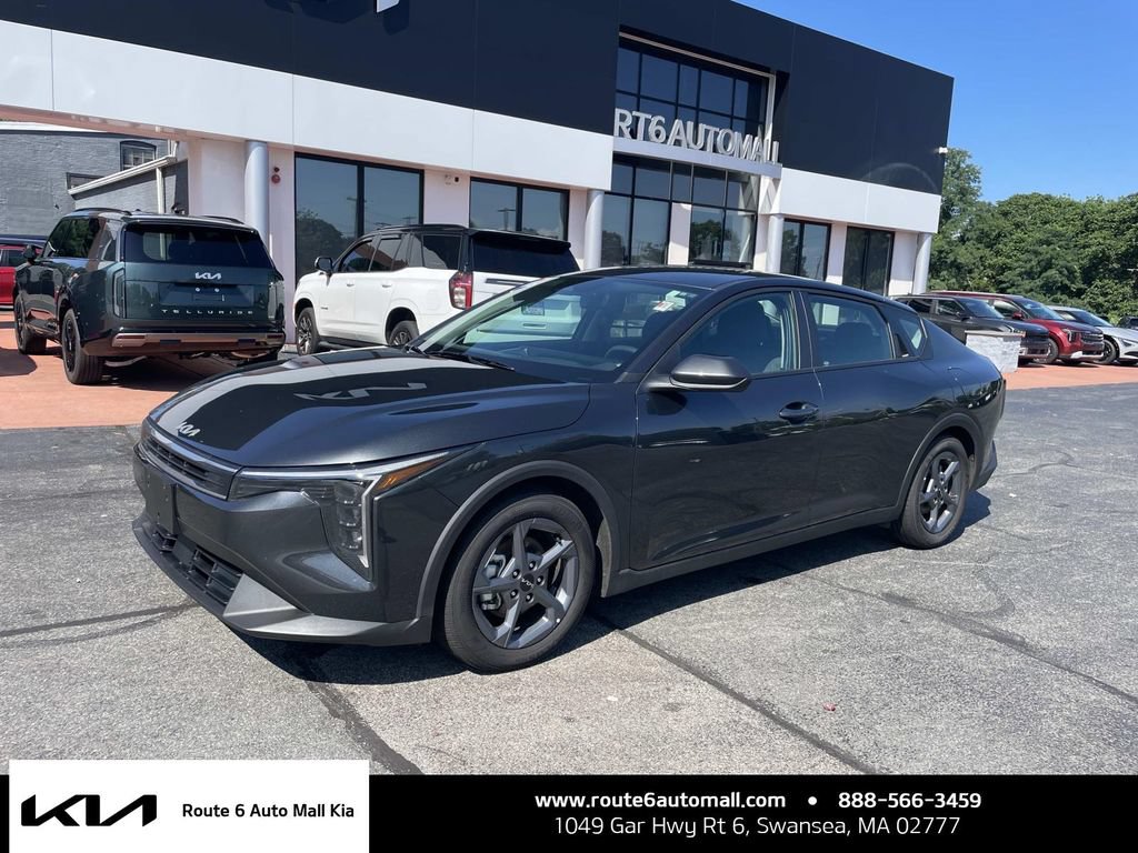 Used 2025 Kia K4 FWD video 1