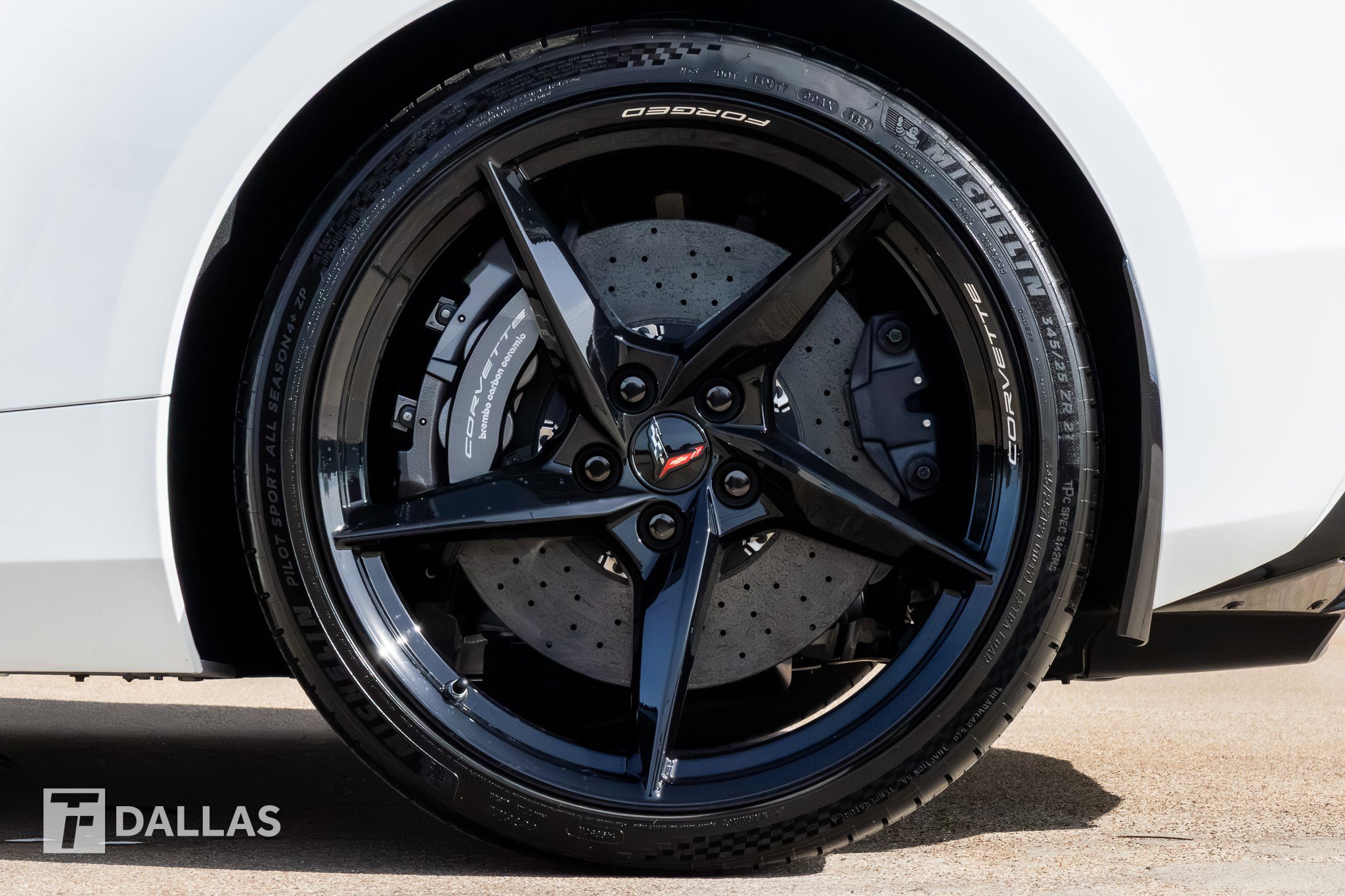 Used 2025 Chevrolet Corvette E-Ray w/ Battery Protection Package image 9