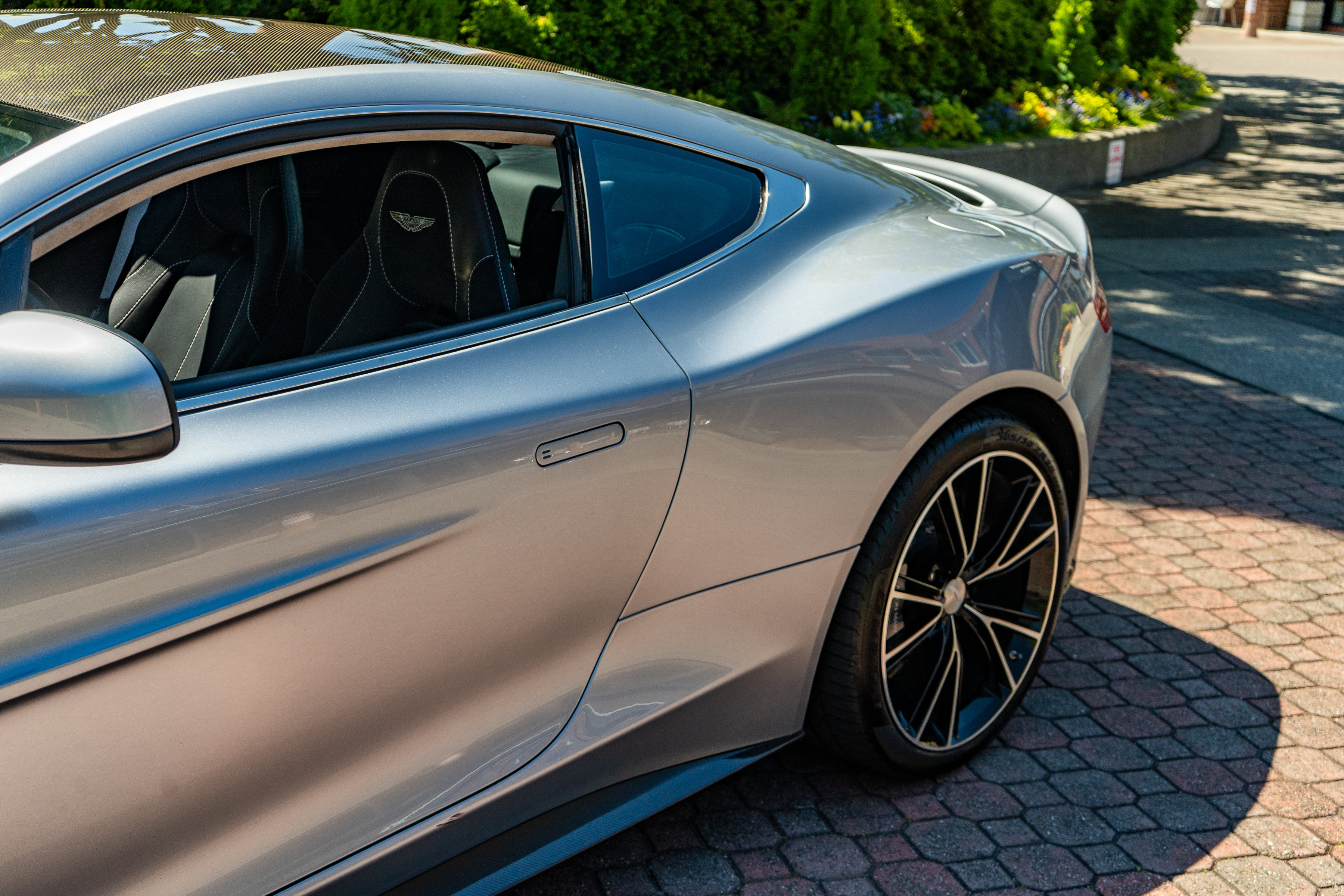 Used 2014 Aston Martin Vanquish Coupe RWD image 25