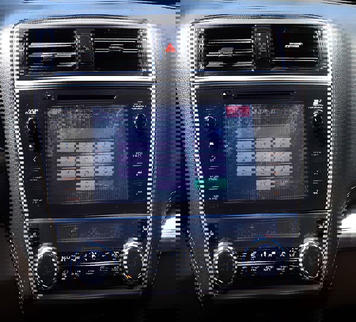 Used 2019 Subaru Legacy 2.5i Premium AWD/4WD image 43