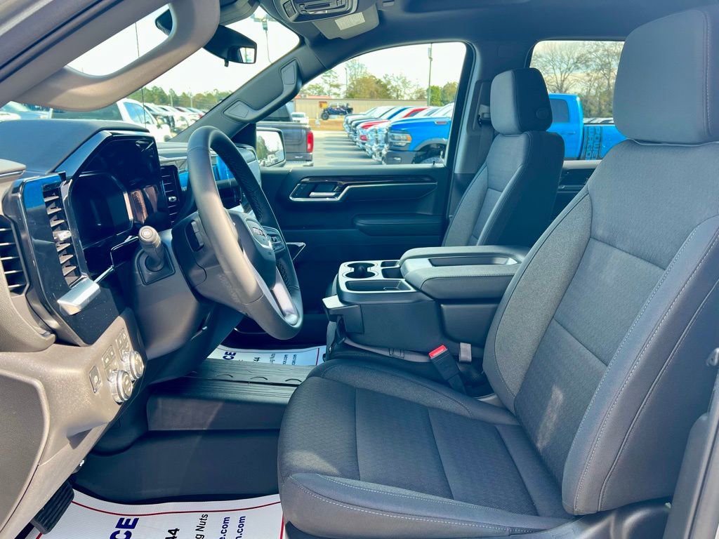 New 2026 GMC Sierra 1500 SLE image 7
