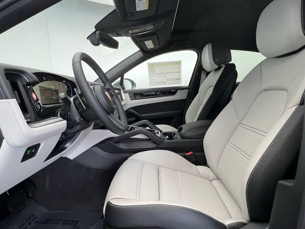 New 2026 Porsche Cayenne E-Hybrid Coupe image 5