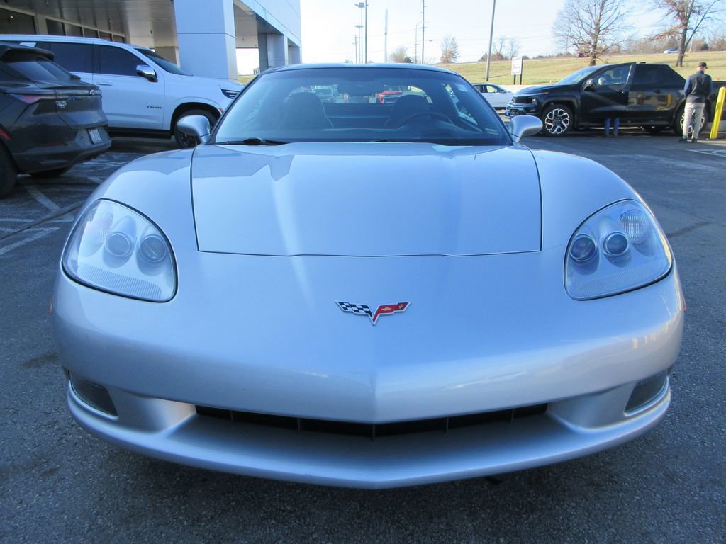 Used 2005 Chevrolet Corvette Coupe w/ Preferred Equipment Group image 8