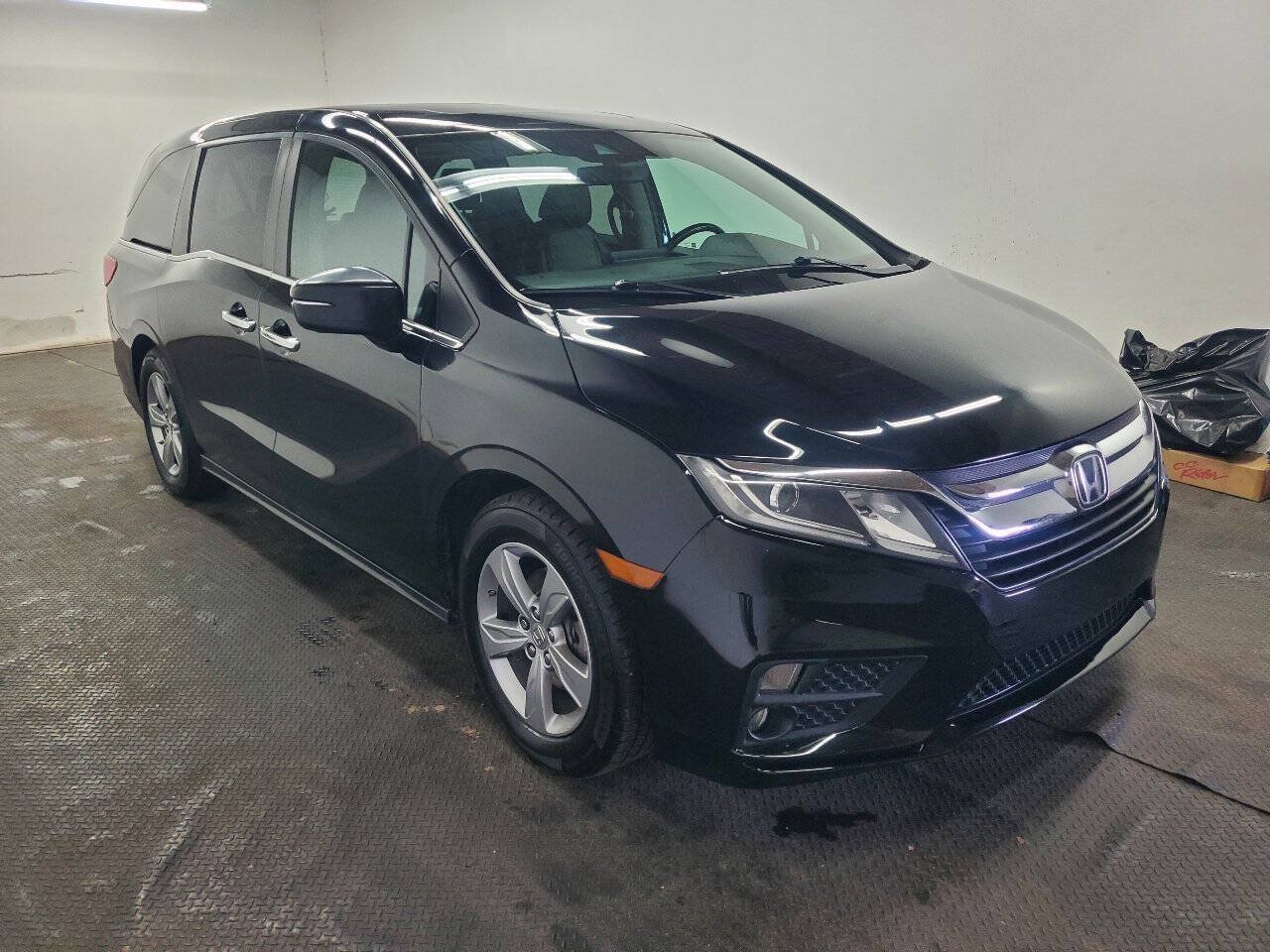 Used 2018 Honda Odyssey EX-L image 3